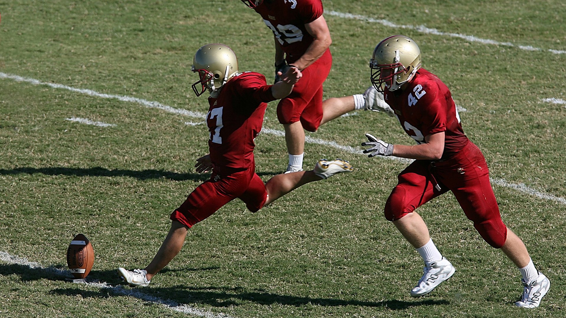 裁判员技能竞赛再创新高，比赛公平性明显提升，竞赛裁判的技能素质基础